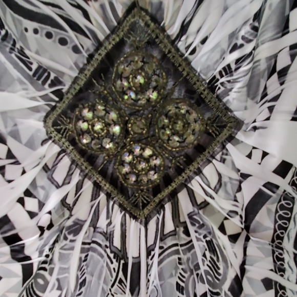 Womans blouse - Picture 3 of 7